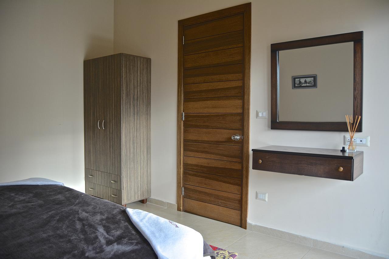 Austria Luxury Apartments, Faraya Hotel Luaran gambar